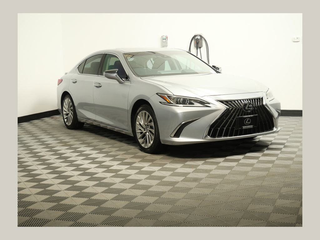 Used 2023 Lexus ES 300h w/ Accessory Package (Z2) image 1