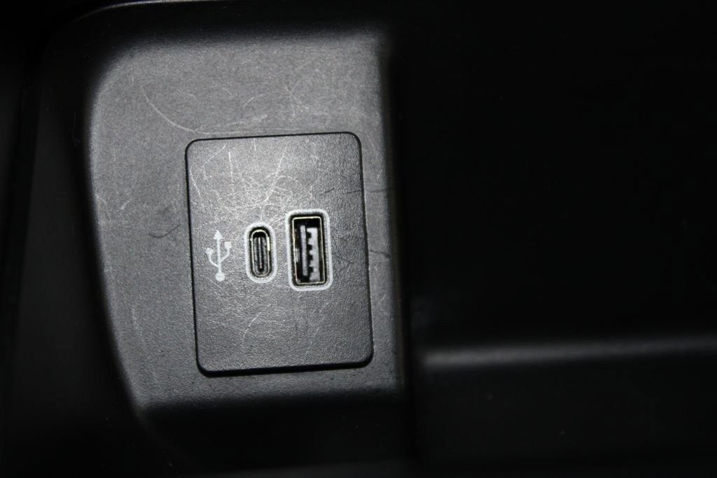 Used 2025 Ford F150 XLT w/ Equipment Group 301A Standard AWD/4WD image 44