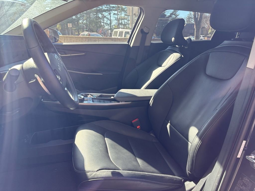 Certified 2024 Kia EV6 Wind w/ Wind Technology Package image 12