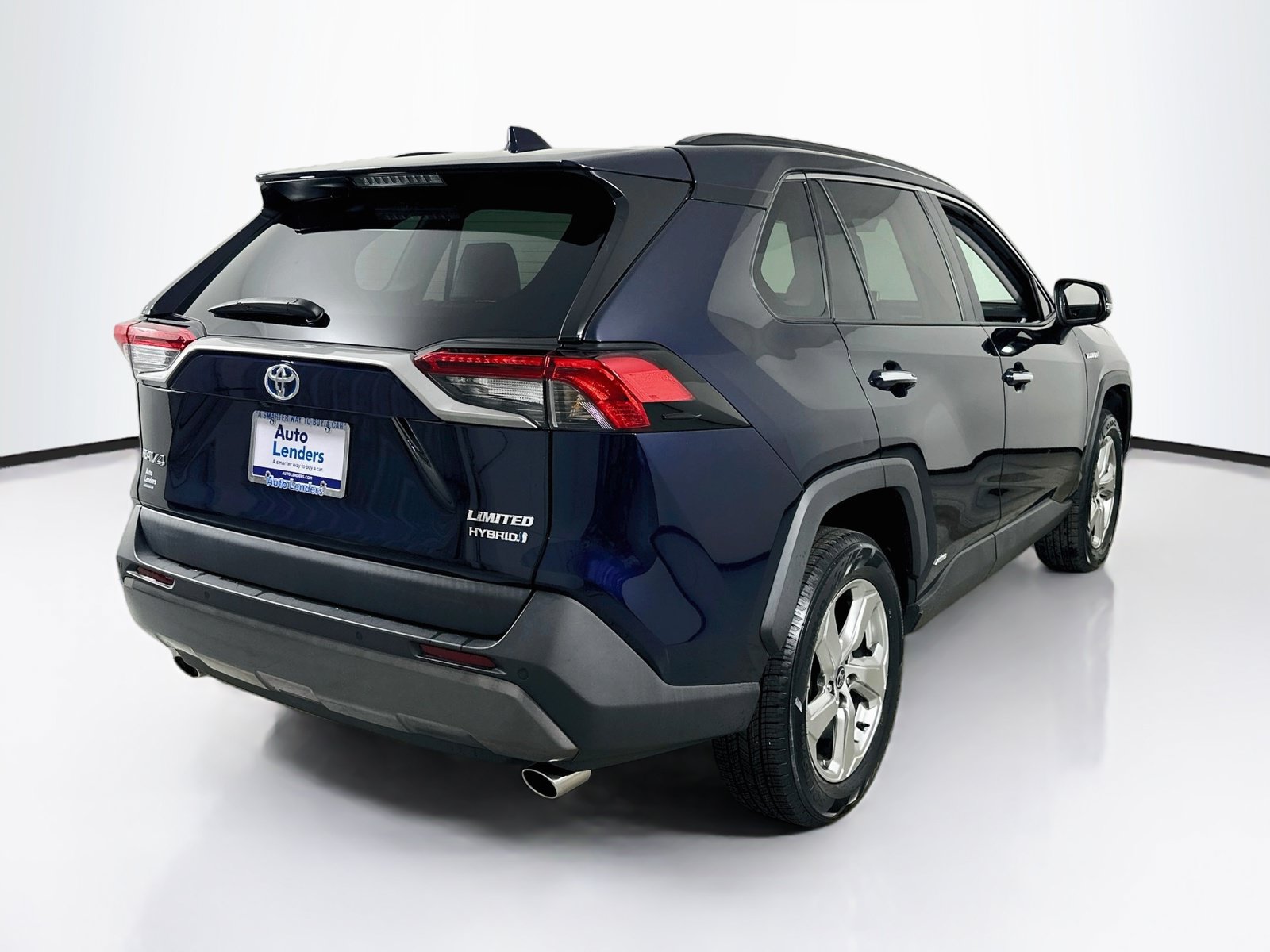 Used 2021 Toyota RAV4 Limited AWD/4WD image 5