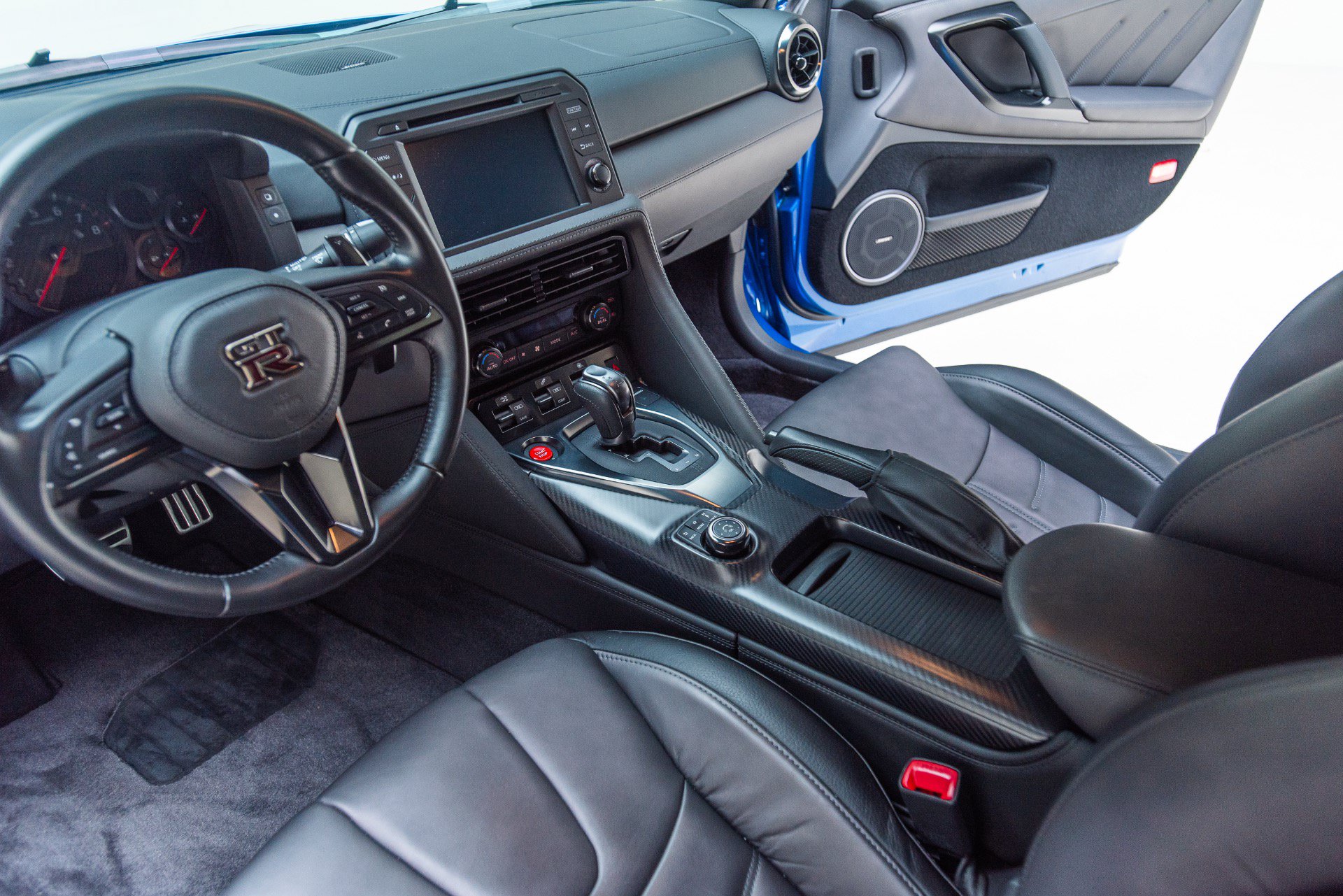 Used 2021 Nissan GT-R Premium AWD/4WD image 44
