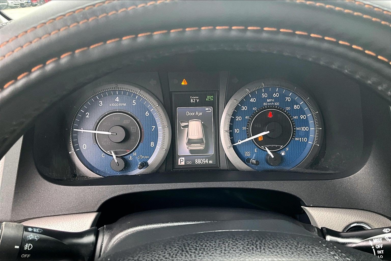 Used 2018 Toyota Sienna XLE w/ XLE Navigation Package FWD image 18