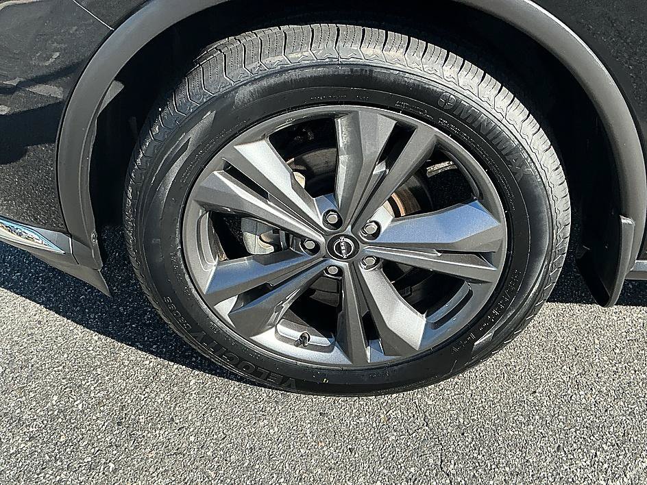Certified 2023 Nissan Murano Platinum w/ Cargo Package FWD image 7