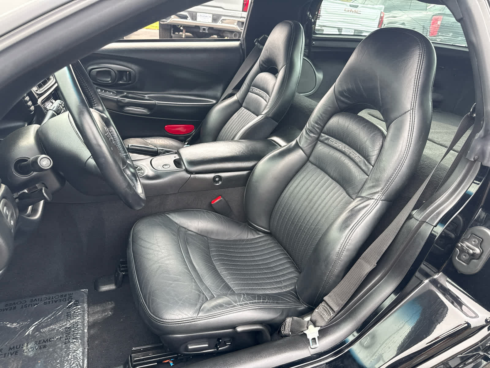 Used 2002 Chevrolet Corvette Coupe w/ Preferred Equipment Group1 RWD image 10