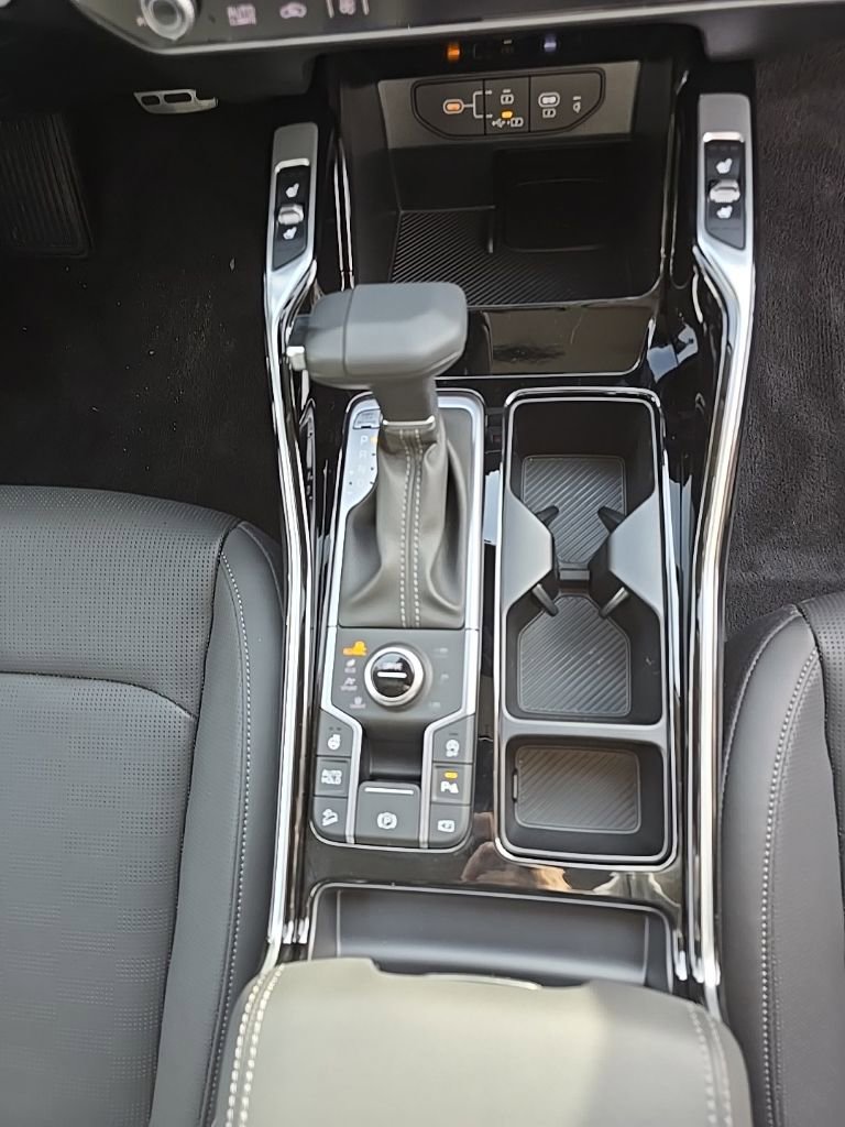 New 2026 Kia Sorento SX image 9