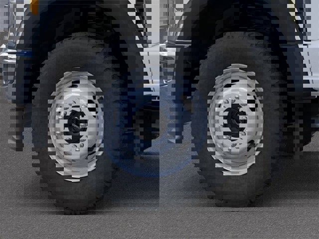 New 2026 Ford F550 4x4 Regular Cab Super Duty w/ XL Chrome Package image 48