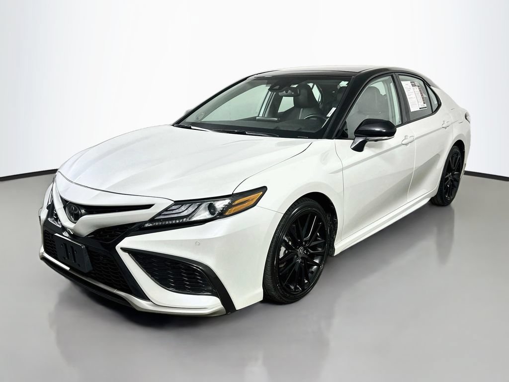 Used 2023 Toyota Camry XSE w/ Navigation Package FWD video 3