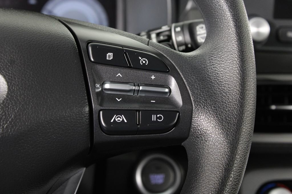 Certified 2023 Hyundai Kona SE image 27