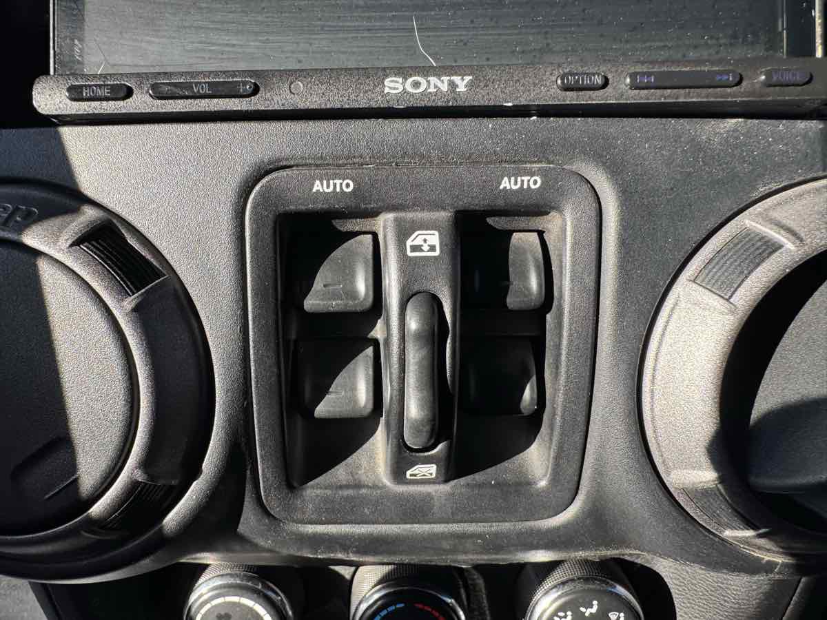 Used 2013 Jeep Wrangler Unlimited Sport AWD/4WD image 23