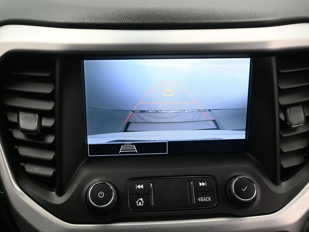 Certified 2023 GMC Acadia SLE w/ Driver Convenience Package AWD/4WD image 18