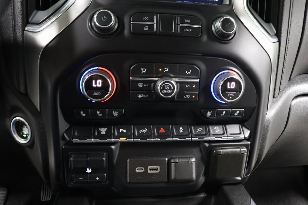 Used 2020 Chevrolet Silverado 2500 LTZ image 10