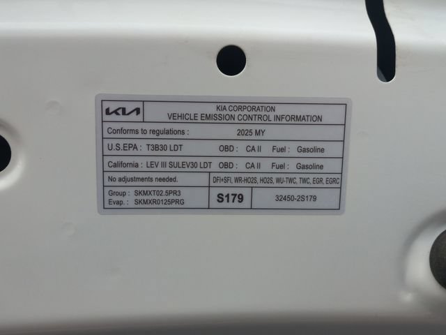 Certified 2025 Kia Sportage SX AWD/4WD image 34