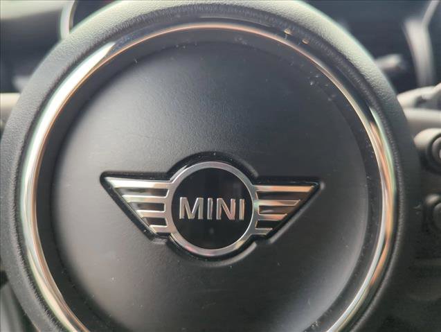 Used 2019 MINI Cooper John Cooper Works w/ Premium Package image 27