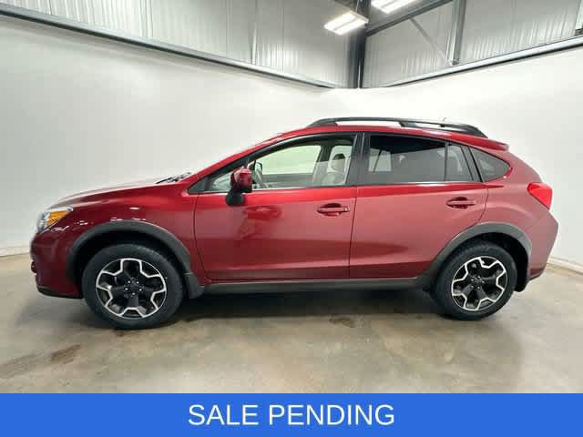 Used 2013 Subaru Crosstrek 2.0i Limited w/ Popular Pkg 2 AWD/4WD image 2