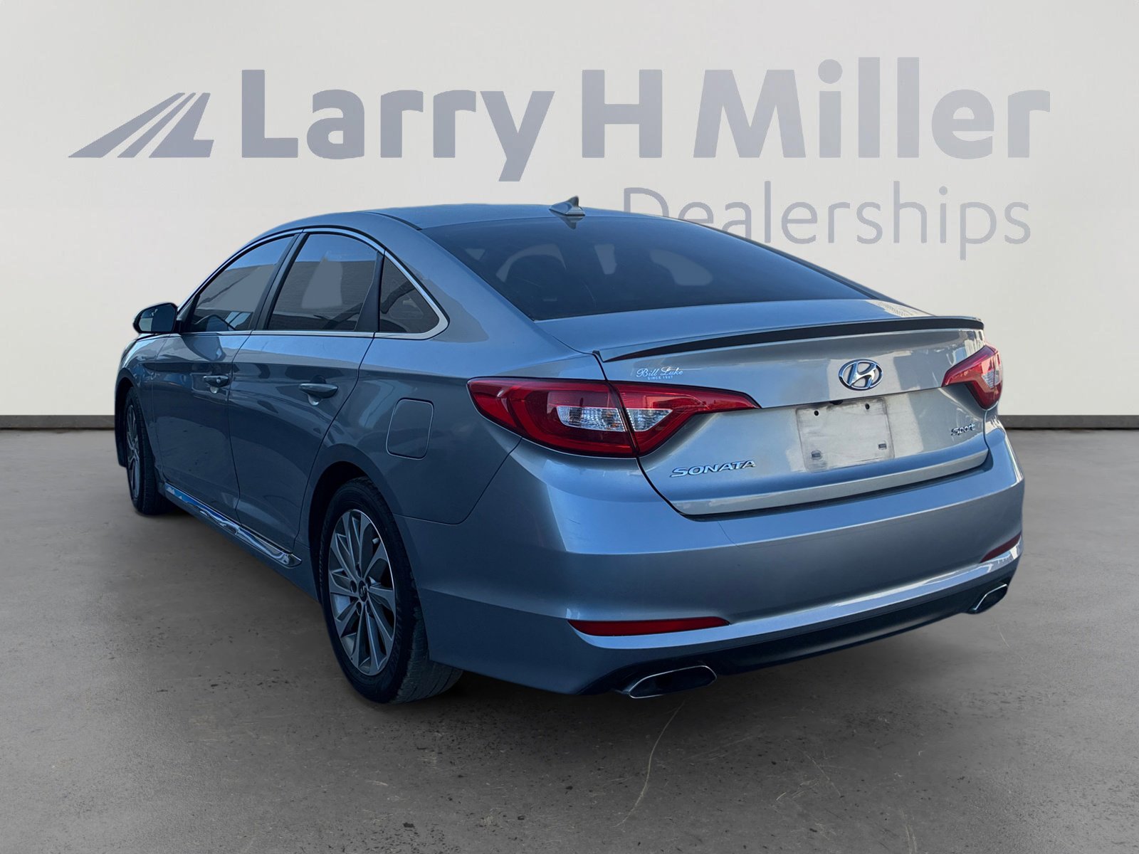 Used 2017 Hyundai Sonata Sport image 3