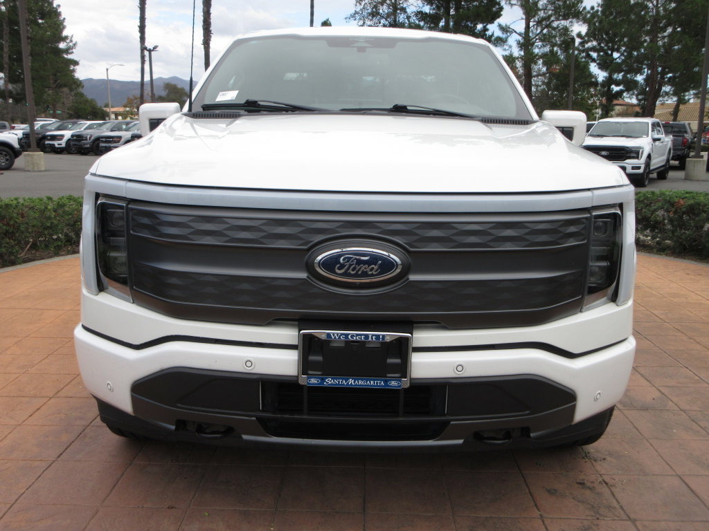 Certified 2023 Ford F150 Lightning Lariat w/ Equipment Group 511A High AWD/4WD image 8