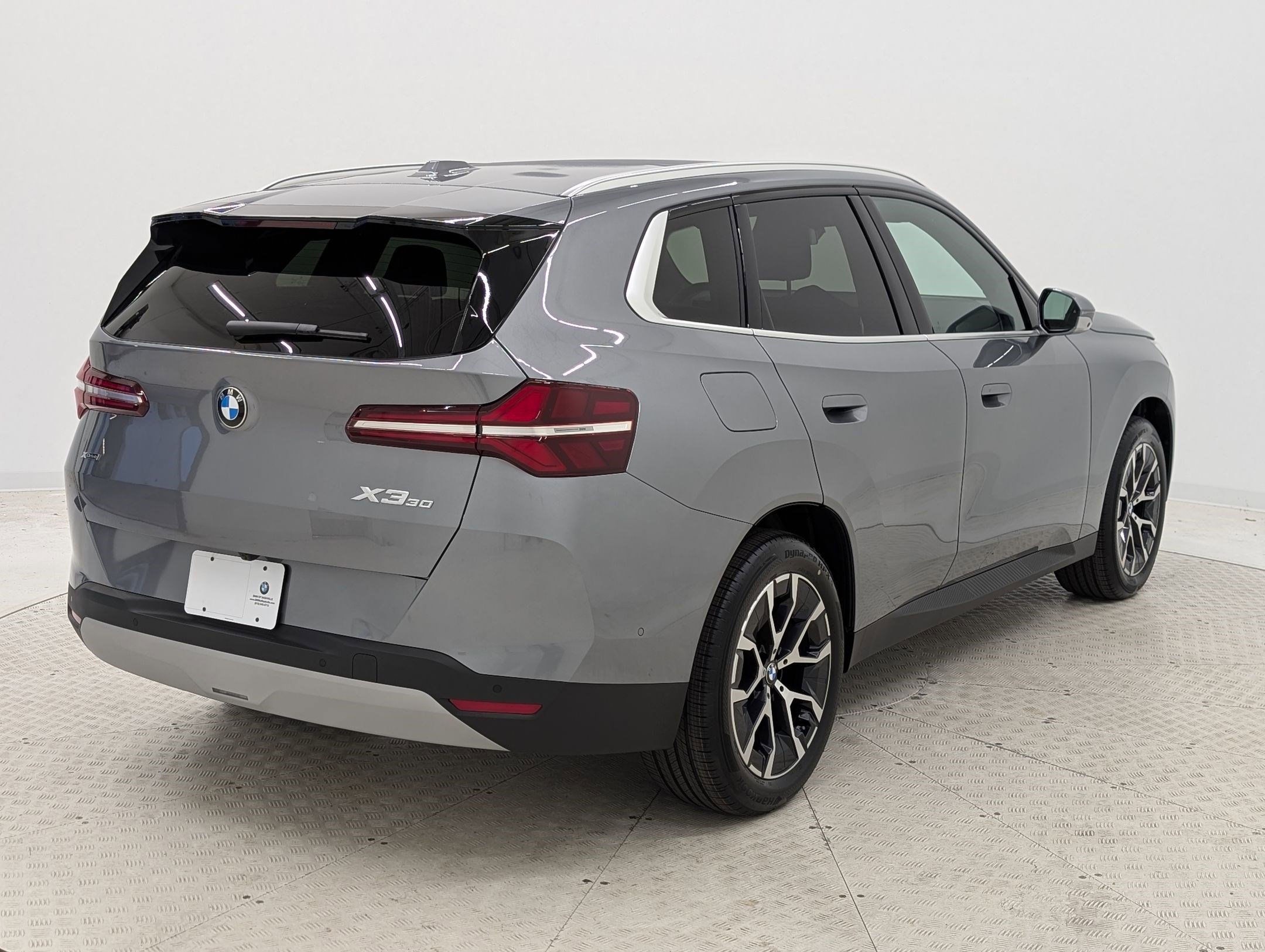 Used 2026 BMW X3 xDrive30 w/ Premium Package AWD/4WD image 9