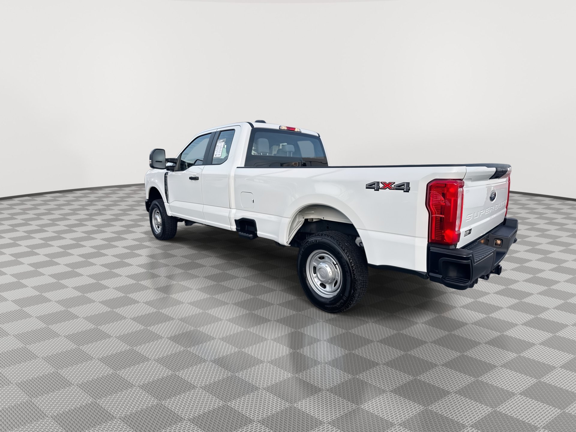 Used 2025 Ford F250 XL w/ Snow Plow Prep Package AWD/4WD image 6