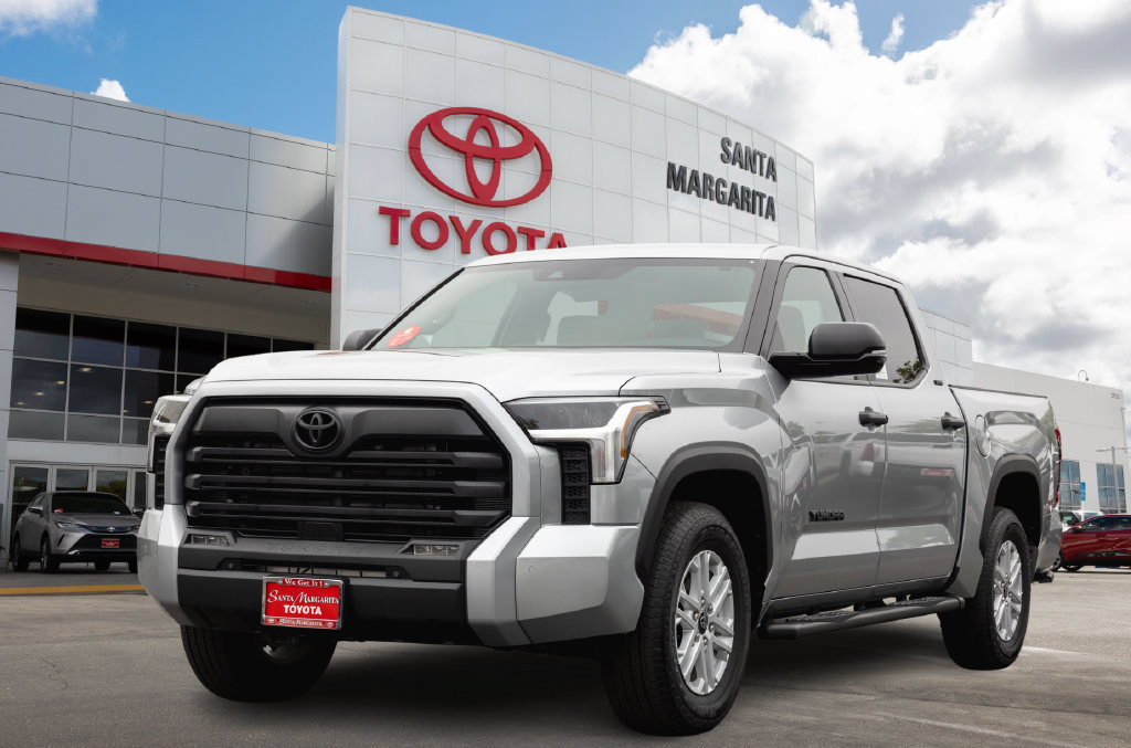 New 2026 Toyota Tundra SR5 w/ SR5 Convenience Package RWD image 1