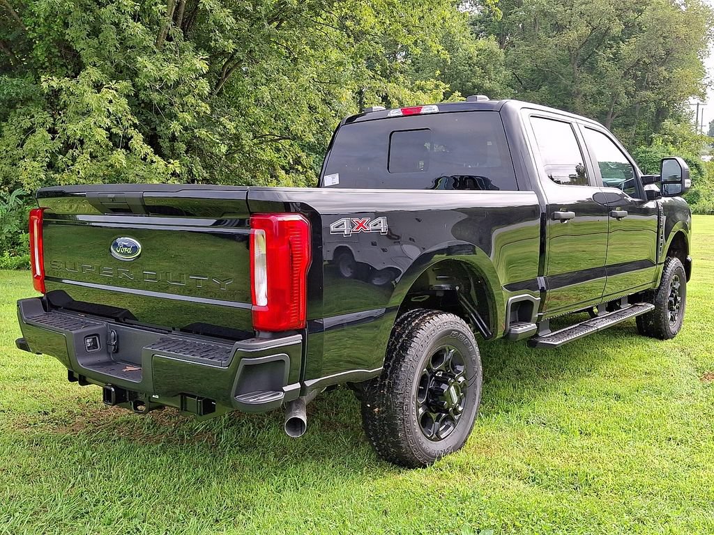 New 2026 Ford F250 XL w/ STX Appearance Package AWD/4WD image 4