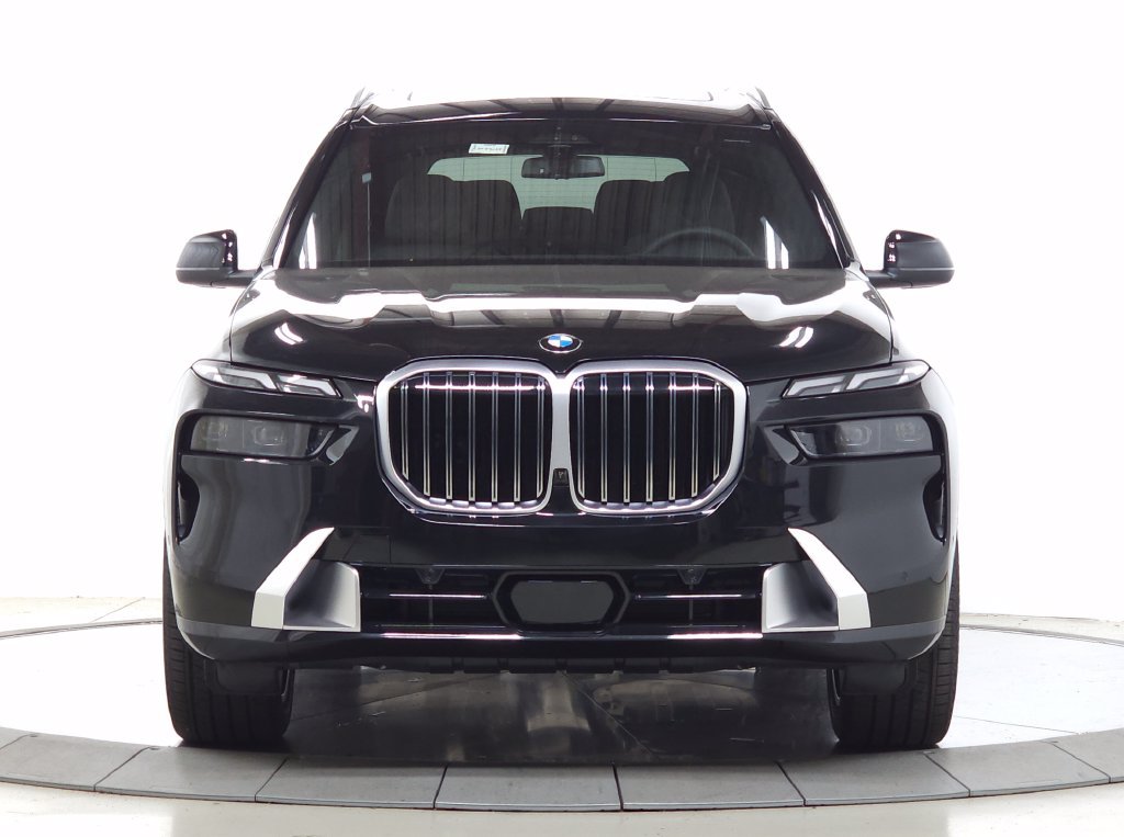 New 2027 BMW X7 xDrive40i w/ Executive Package AWD/4WD image 2