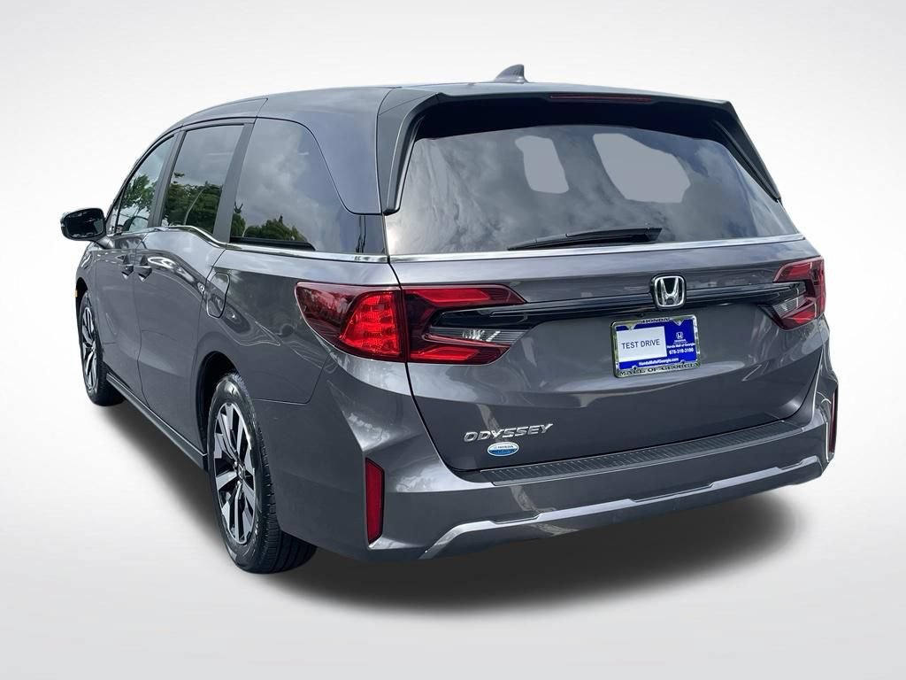 Certified 2025 Honda Odyssey EX-L image 4