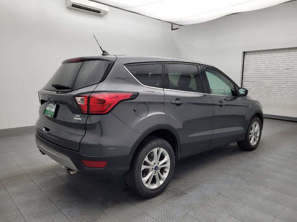 Used 2019 Ford Escape SE FWD image 9