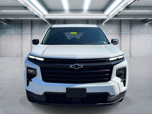 Used 2026 Chevrolet Traverse LT w/ Midnight/Sport Edition AWD/4WD image 23