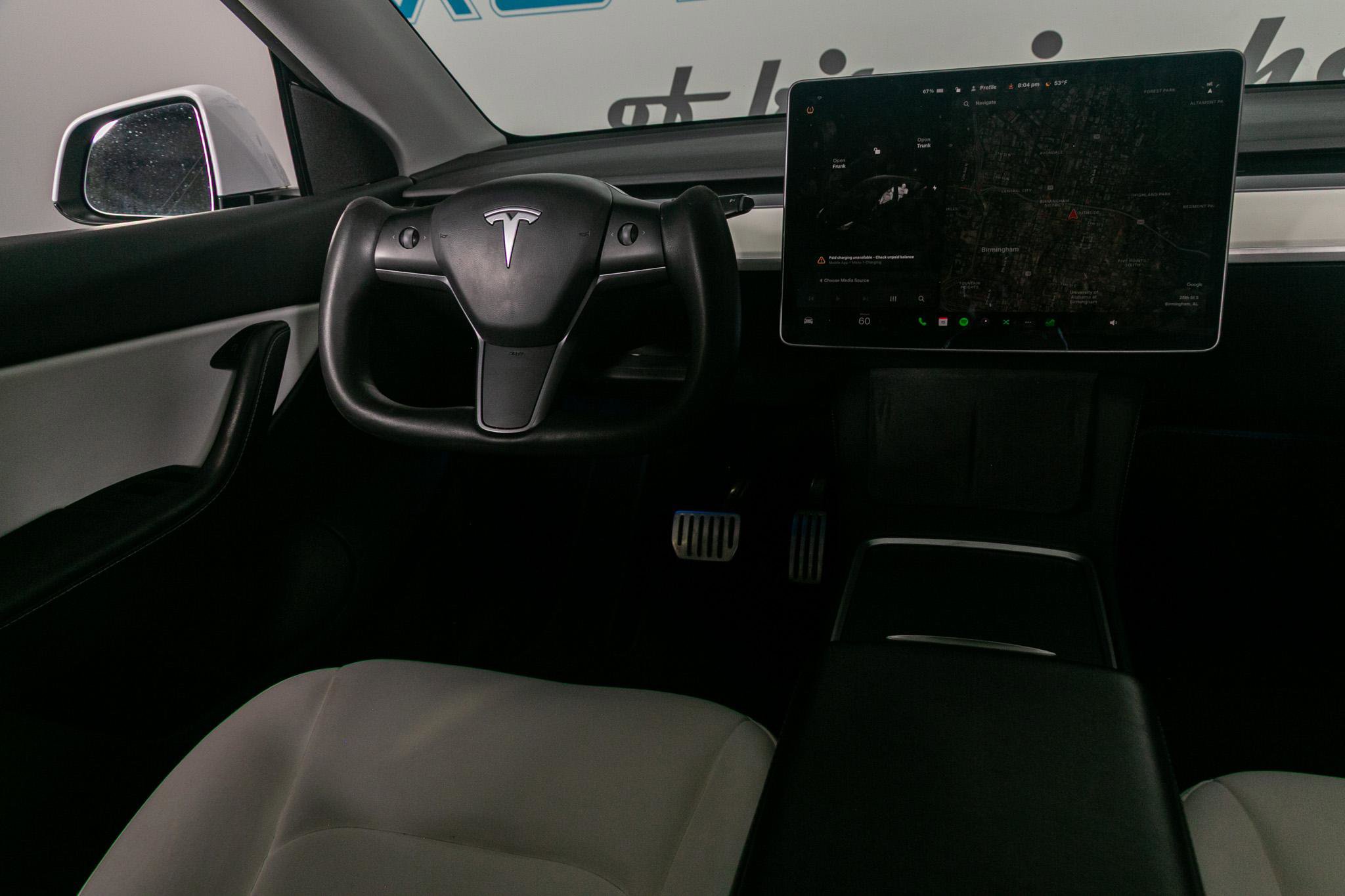 Used 2021 Tesla Model Y Performance image 12