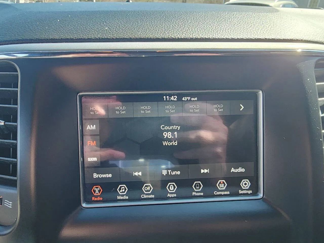 Used 2020 Jeep Grand Cherokee Laredo image 20