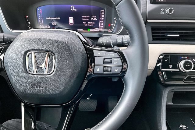 Used 2026 Honda Pilot EX-L image 12