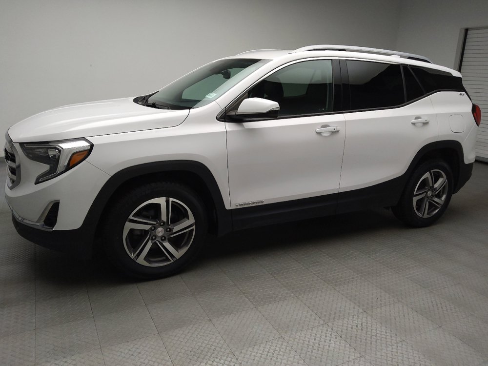 Used 2020 GMC Terrain SLT w/ LPO, Floor Liner Package AWD/4WD image 2