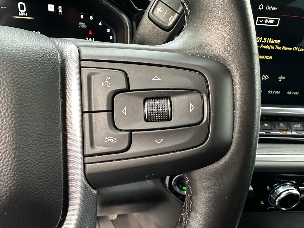 Used 2025 GMC Sierra 1500 SLT AWD/4WD image 15