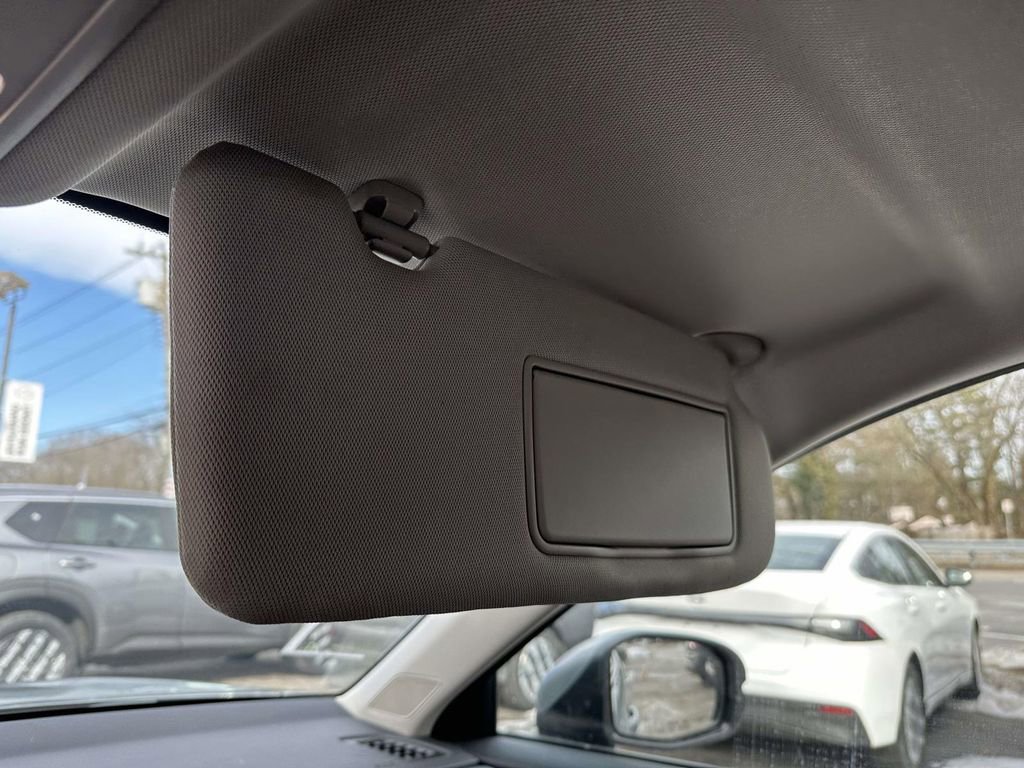 Used 2025 Honda CR-V EX-L image 34