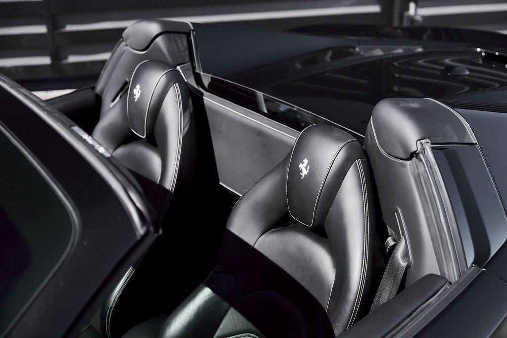 Used 2018 Ferrari 488 Spider image 15