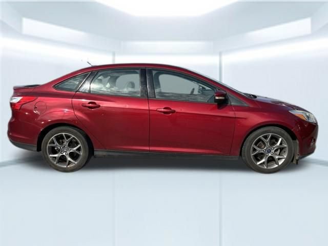 Used 2013 Ford Focus SE FWD image 5