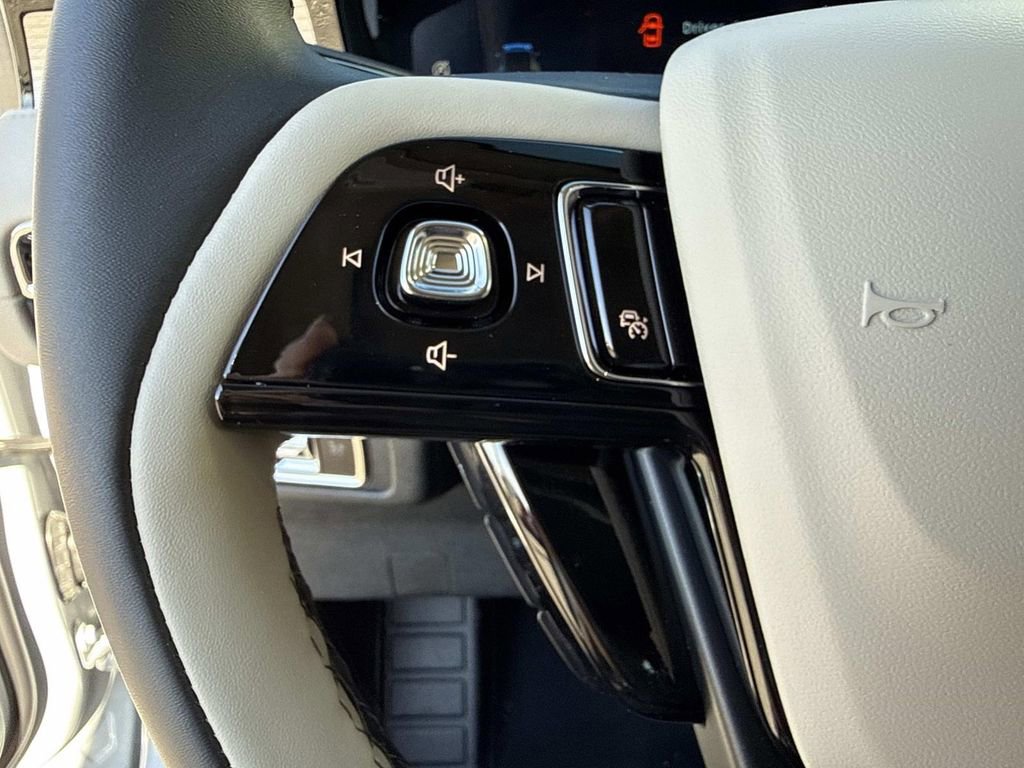 New 2026 Lincoln Corsair Premiere image 30