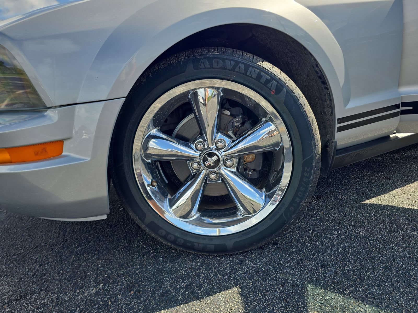 Used 2007 Ford Mustang Premium RWD image 23