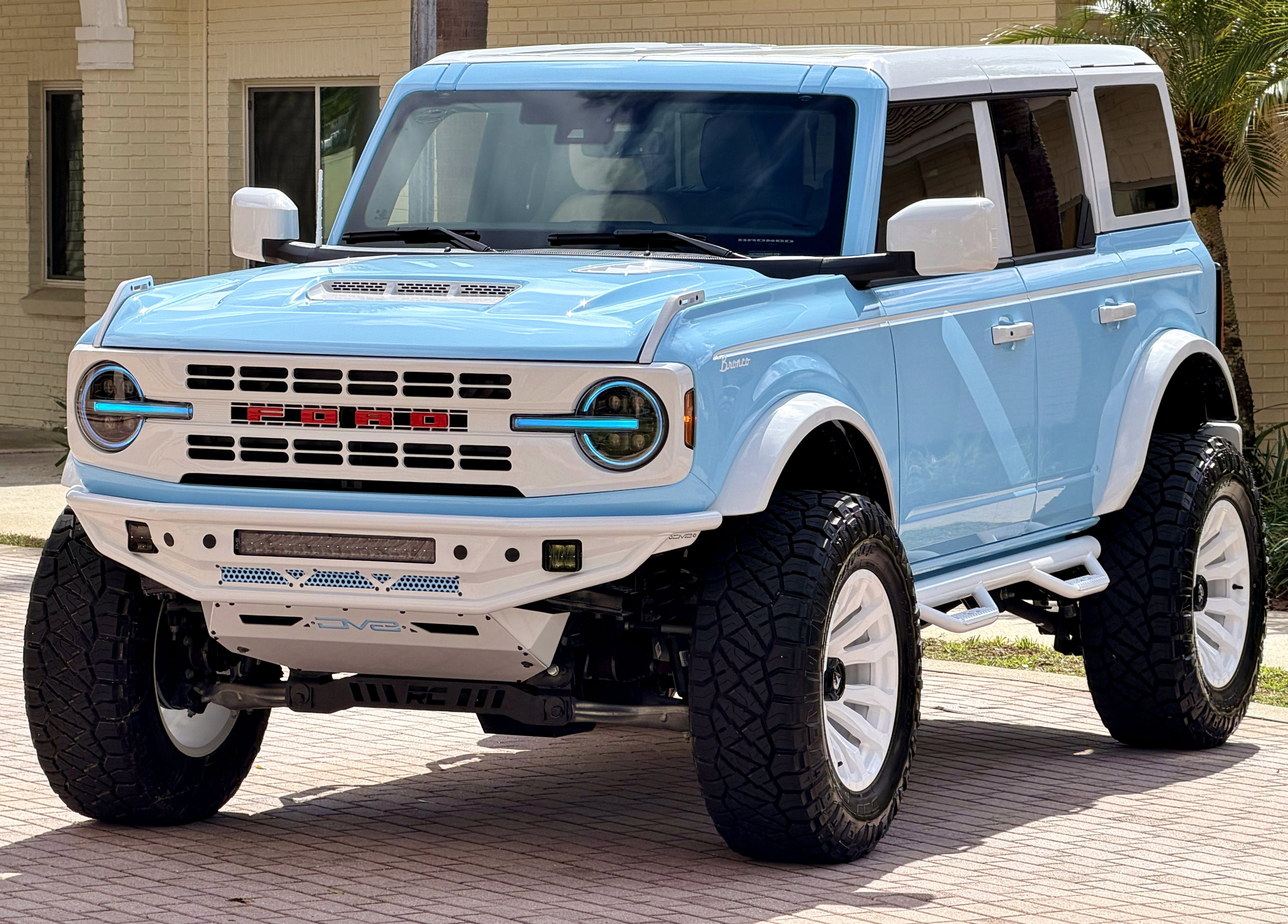 Used 2025 Ford Bronco Outer Banks AWD/4WD image 34