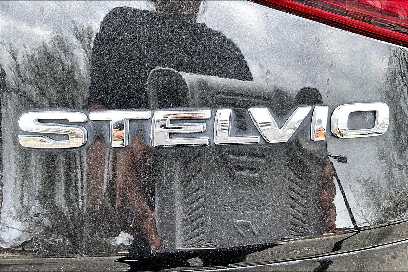 Used 2019 Alfa Romeo Stelvio Ti Lusso w/ Quick Order Package 22X Lusso image 30