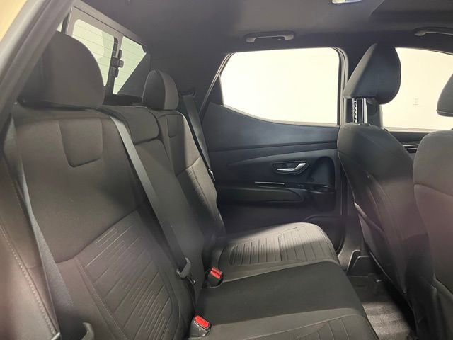 Used 2022 Hyundai Santa Cruz SEL Premium image 14