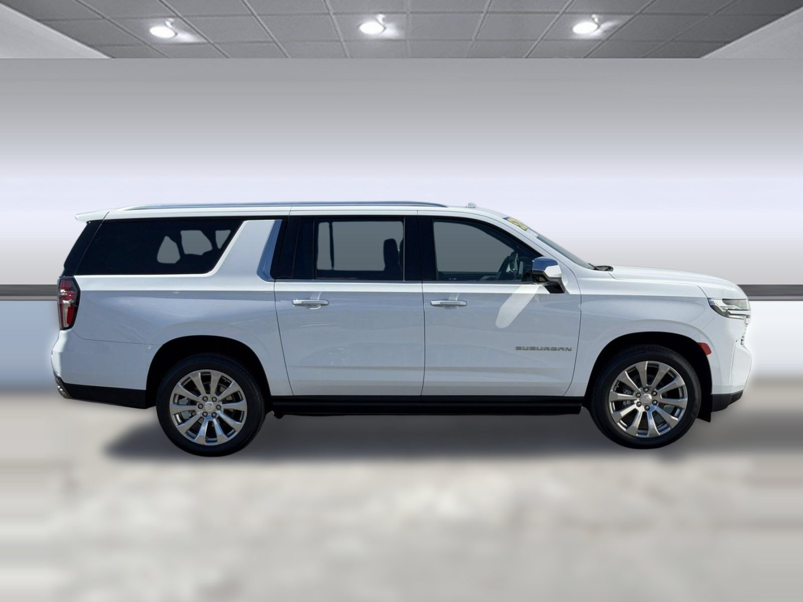 Used 2023 Chevrolet Suburban Premier w/ Premium Package 2 AWD/4WD image 7