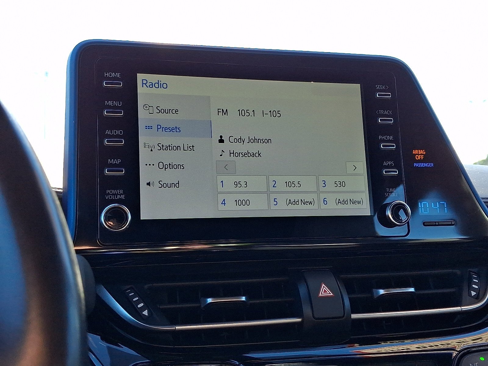 Used 2019 Toyota C-HR XLE FWD image 17
