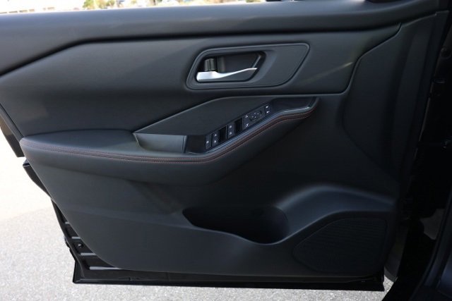 New 2026 Nissan Rogue SV image 23