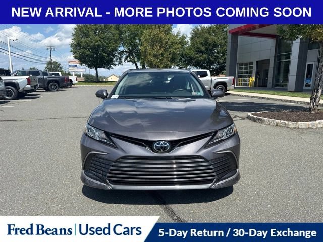 Used 2023 Toyota Camry LE w/ Convenience Package FWD image 9