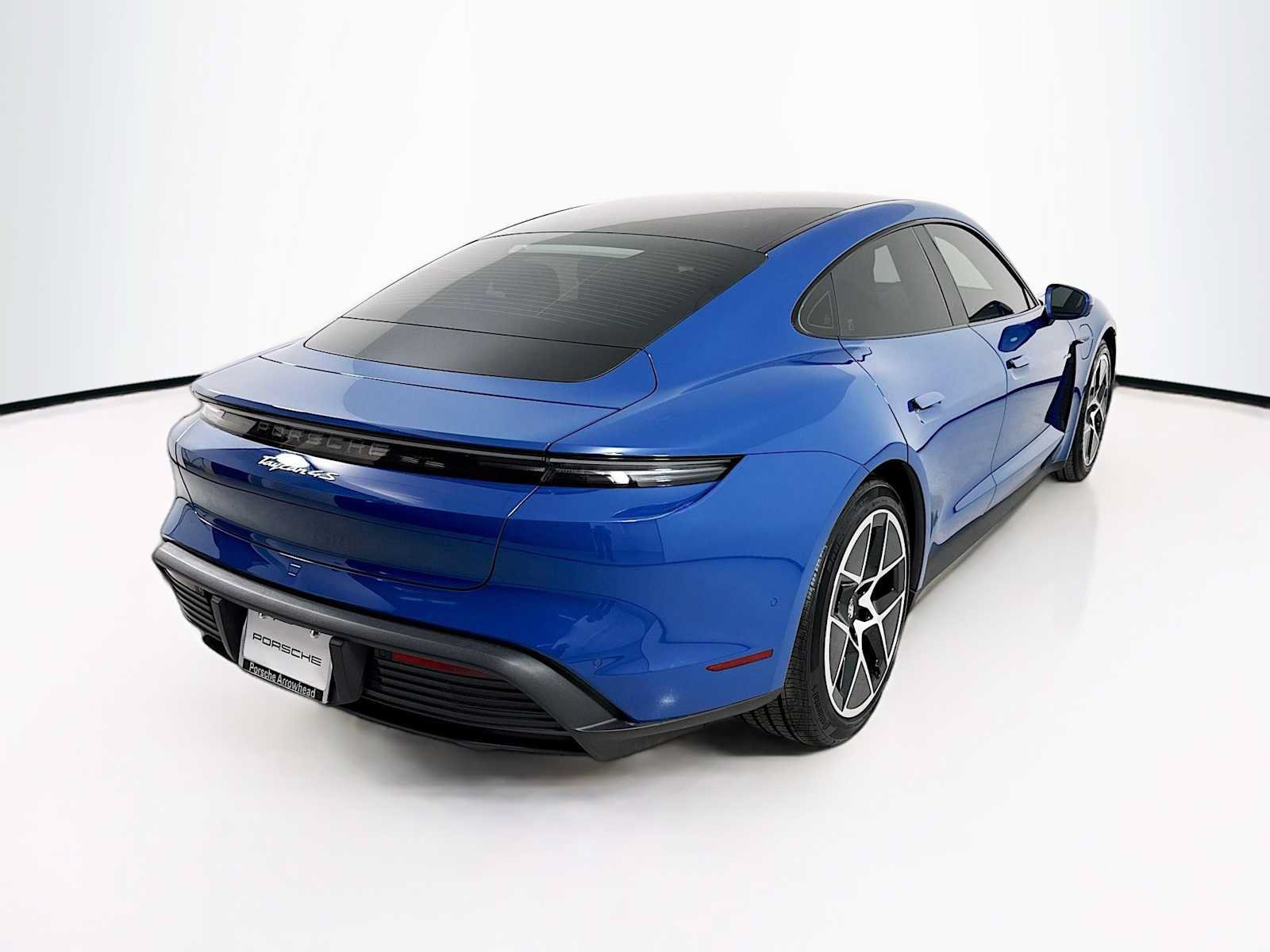 New 2026 Porsche Taycan 4S AWD/4WD image 9