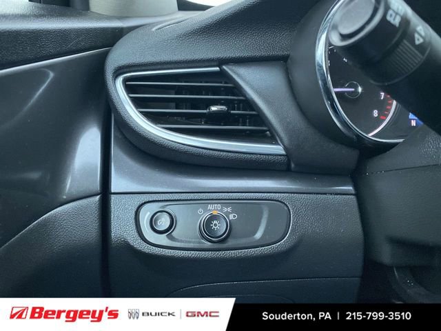 Certified 2022 Buick Encore Preferred w/ Safety Package image 20