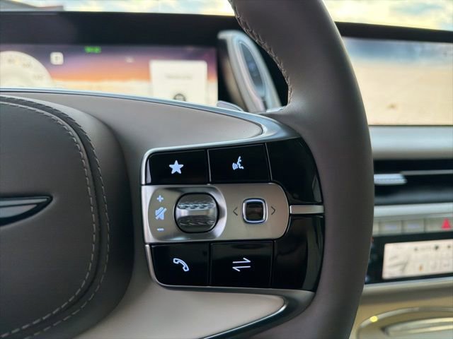 Used 2024 Genesis G90 3.5T image 34