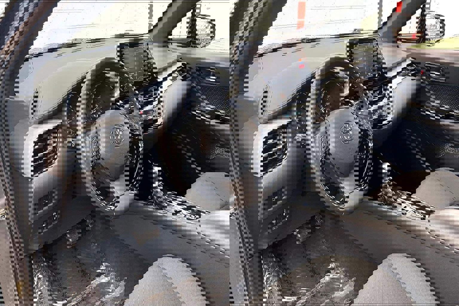 Used 2022 Toyota C-HR Nightshade image 18