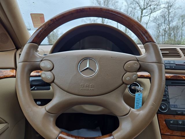 Used 2008 Mercedes-Benz E 350 4MATIC Sedan image 16